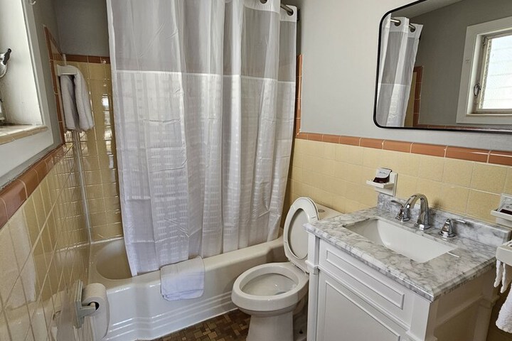 Royal Inn Motel