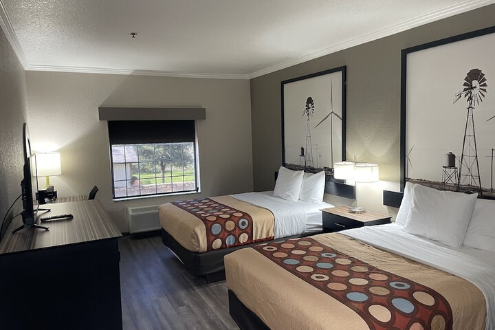 Room 15 of 20