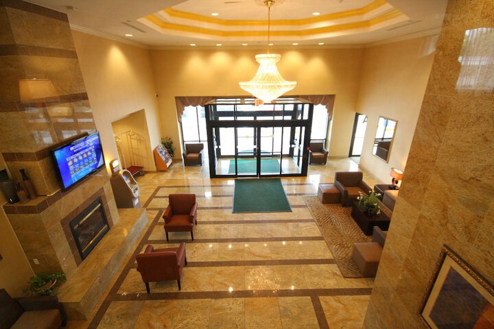 Hotel 12 of 57