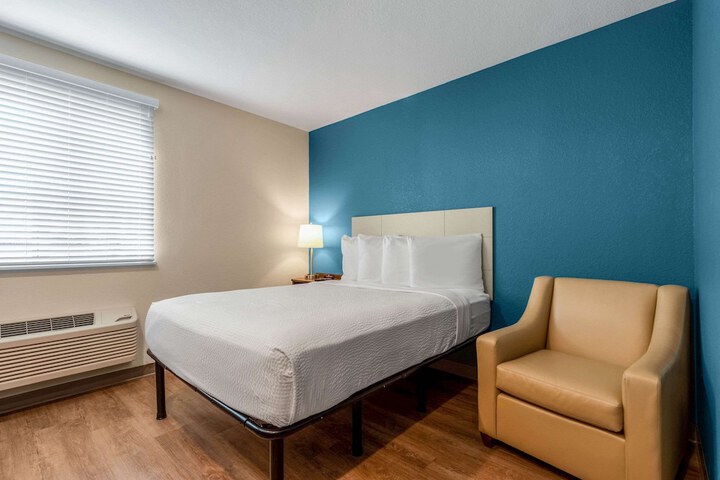 Room 15 of 31