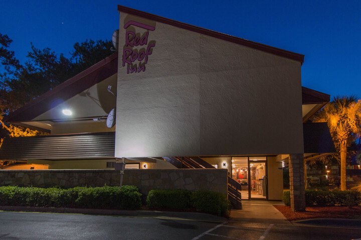 Hotel 2 of 34