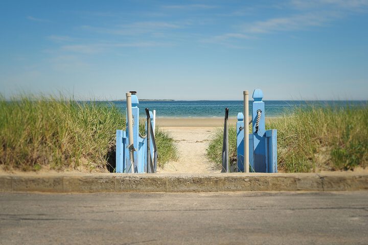 Friendship Oceanfront Suites