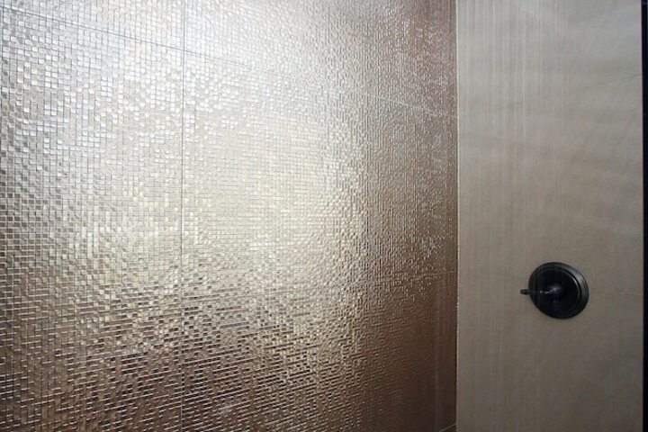 Room 42 of 115