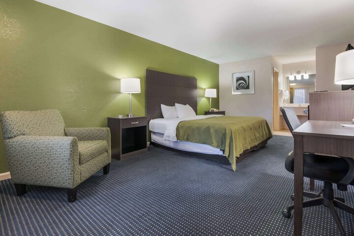 Room 34 of 50