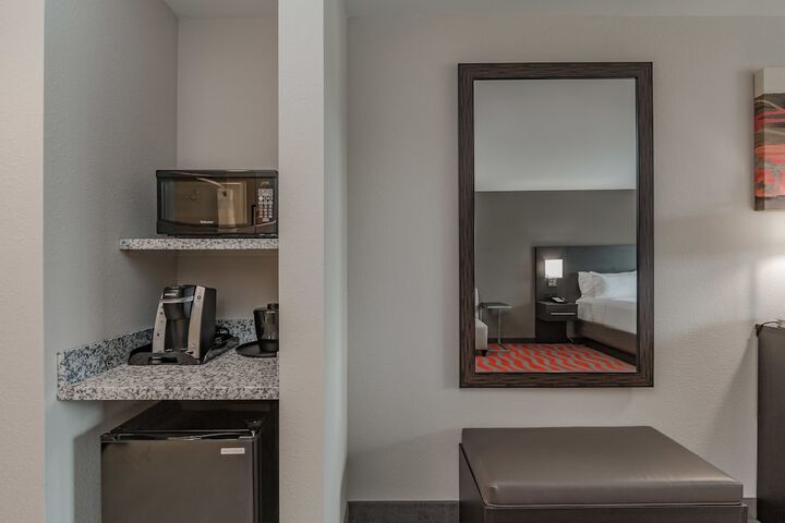 Room 20 of 61