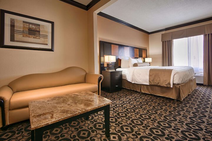 Room 14 of 19