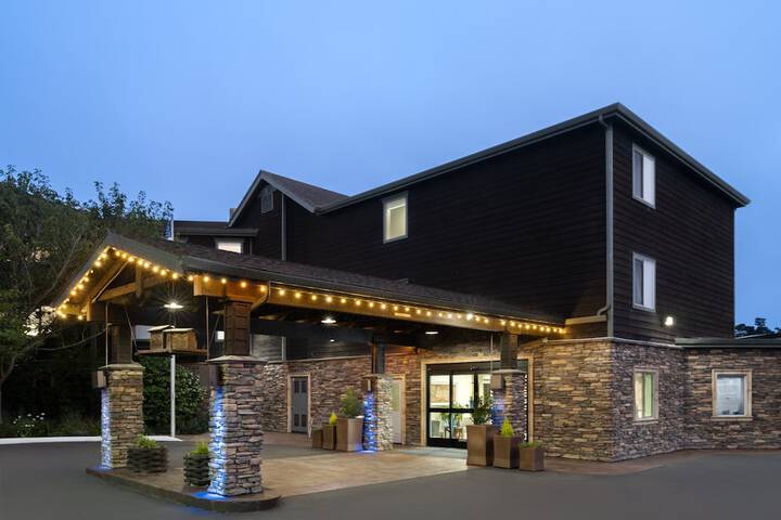 Hotel 10 of 50