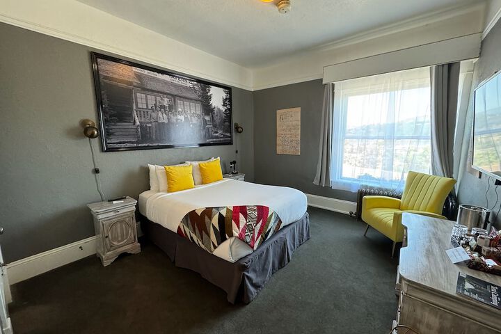 Hood River Hotel