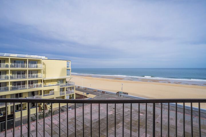 Grand Hotel Ocean City Oceanfront