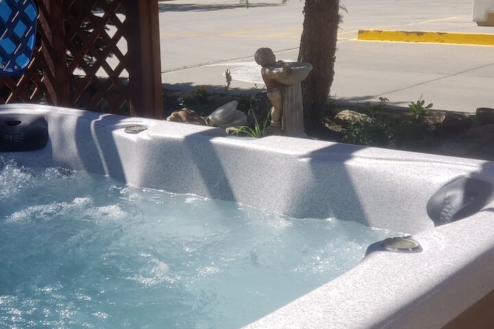 Spa 76 of 100