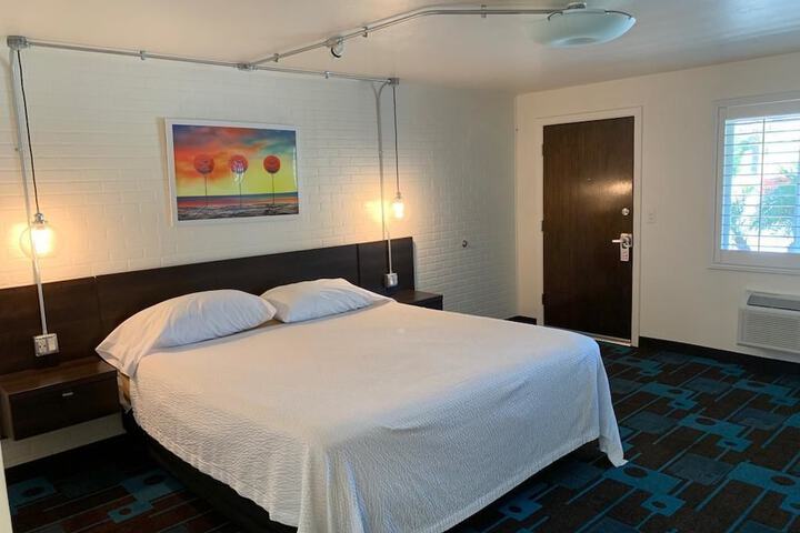 Room 26 of 44