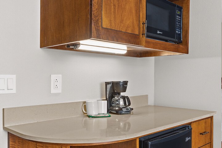 Breakfast/Coffee Service 51 of 63