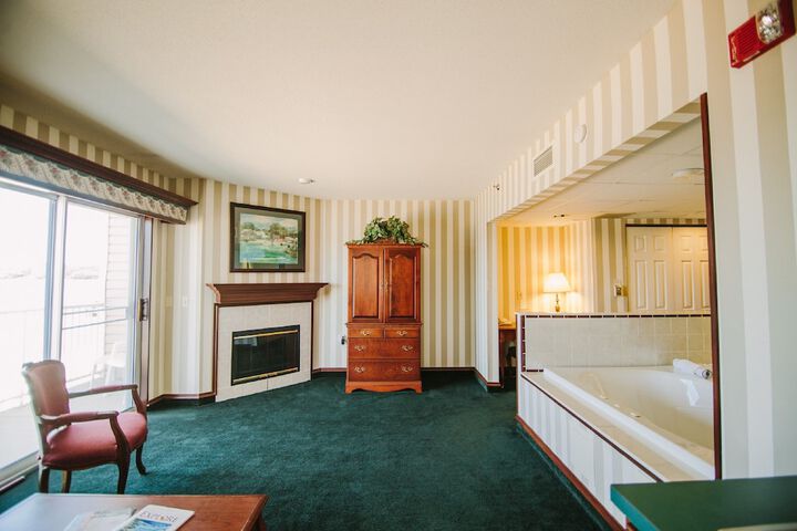 Room 13 of 44