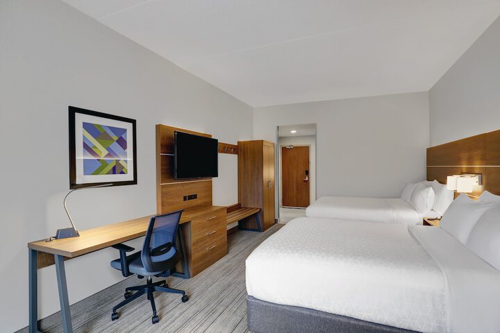 Holiday Inn Express & Suites Collingwood by IHG