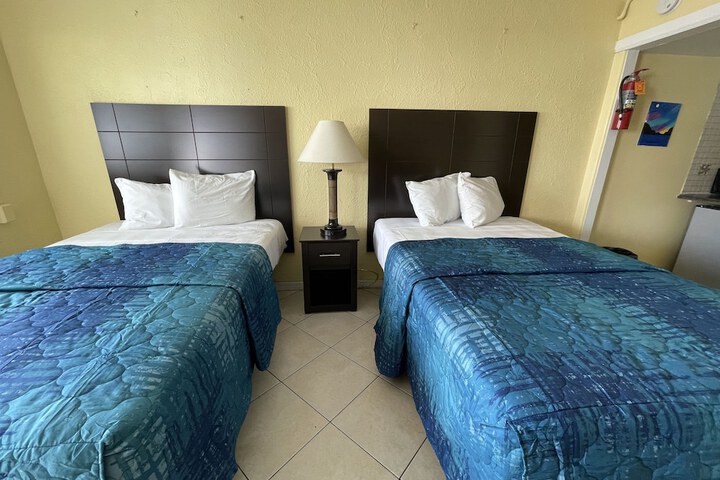 Room 17 of 70
