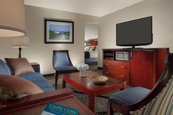 Room 12 of 19