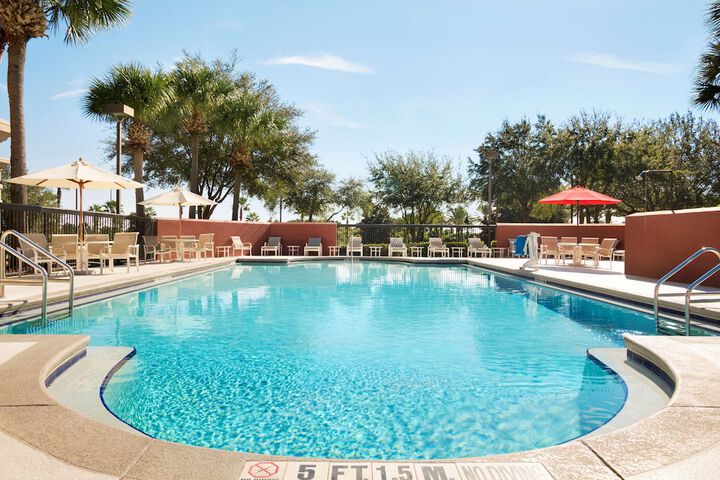 Pool 6 of 34