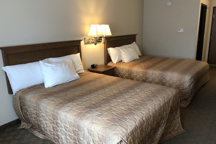 Room 12 of 35