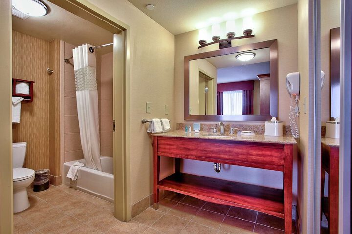 Room 20 of 40