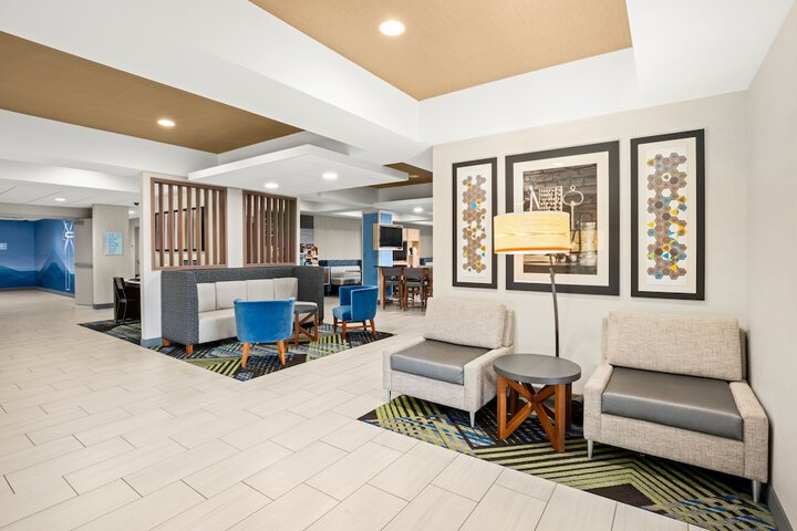 Hotel 2 of 39