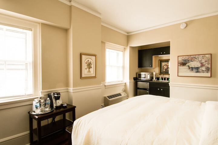 Room 70 of 88