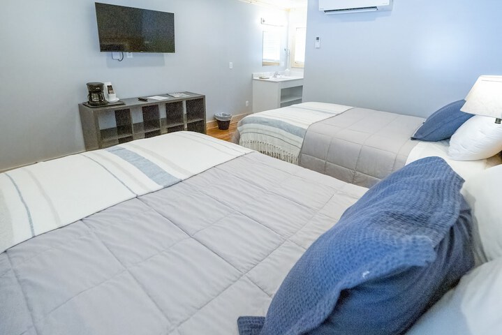 Room 20 of 36
