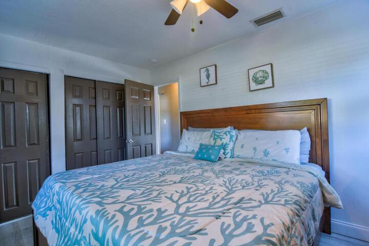 Coral Coastal Retreat