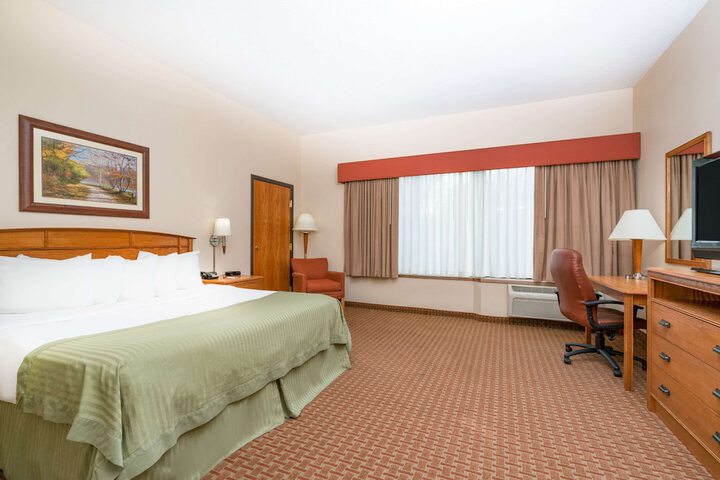 Room 14 of 29