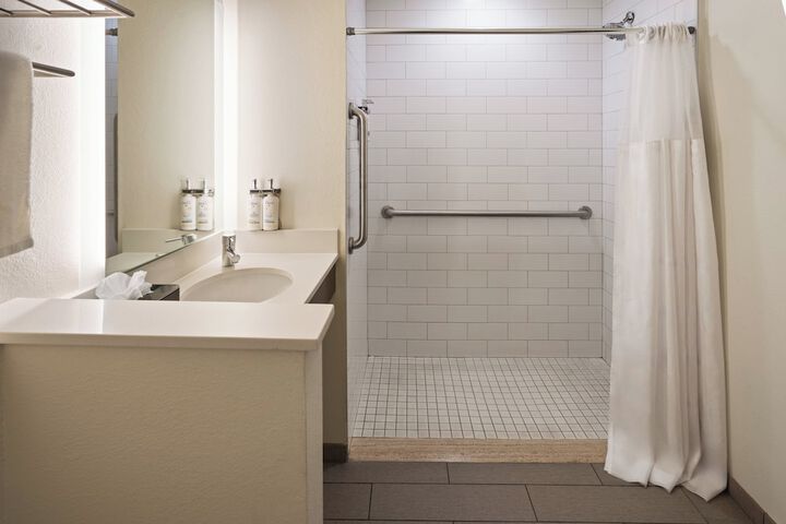 Holiday Inn Jackson Southeast - Pearl by IHG