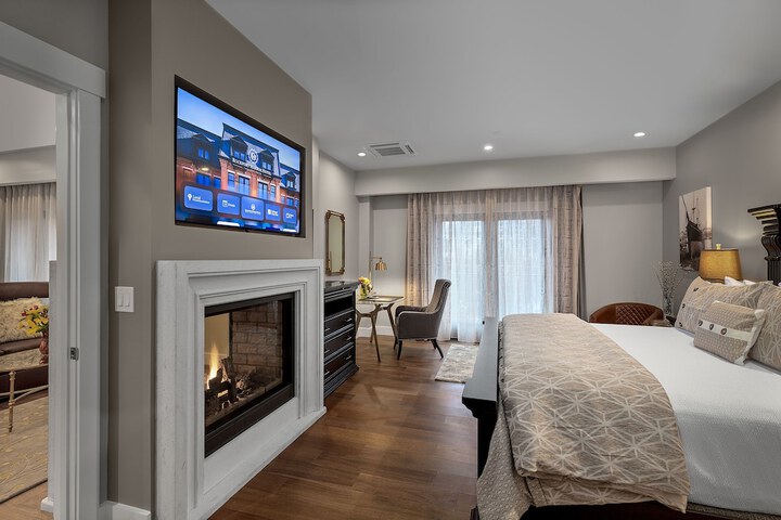 Room 21 of 31