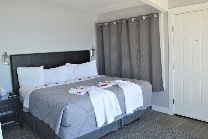 Room 12 of 40