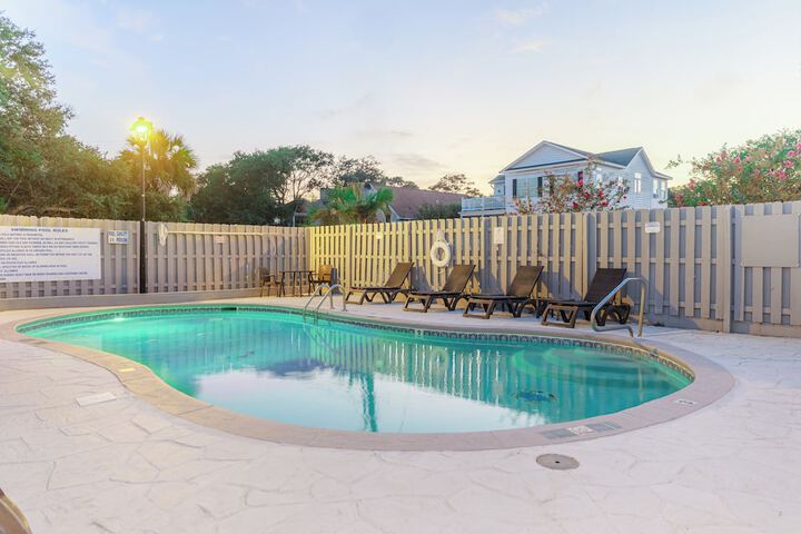 Admirals Inn on Tybee Island