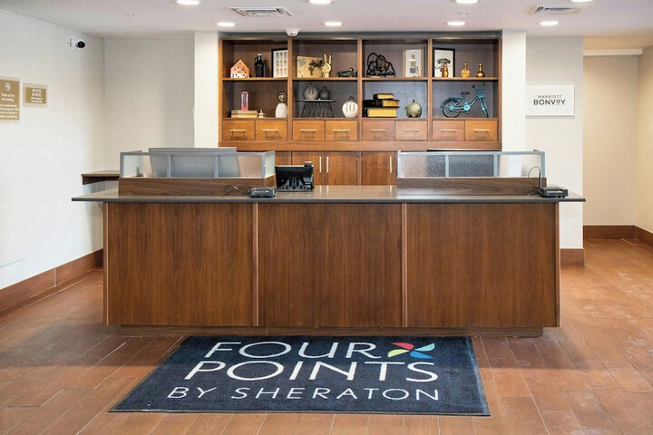 Hotel Interior 17 of 54