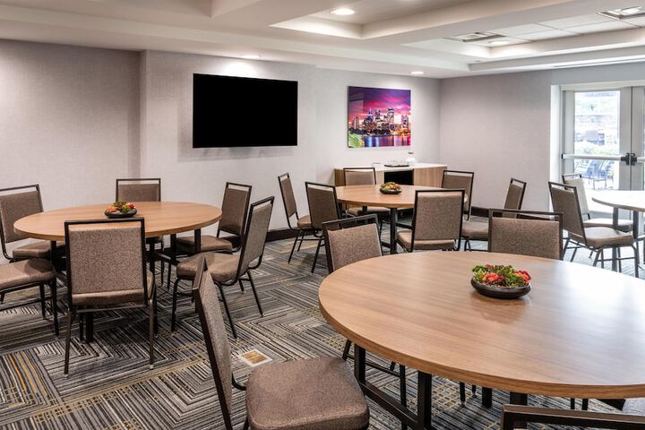 Homewood Suites by Hilton Pittsburgh Southpointe