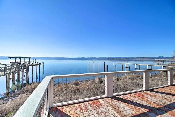 Lakefront Sanctuary w / Mount Konocti Views