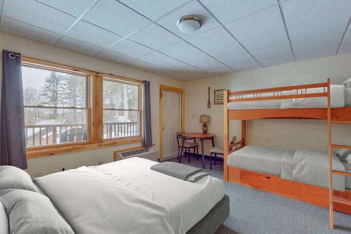 Room 46 of 64