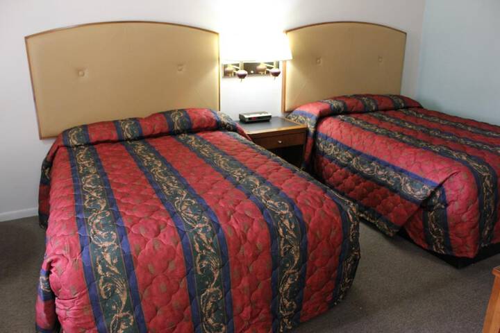Room 33 of 35