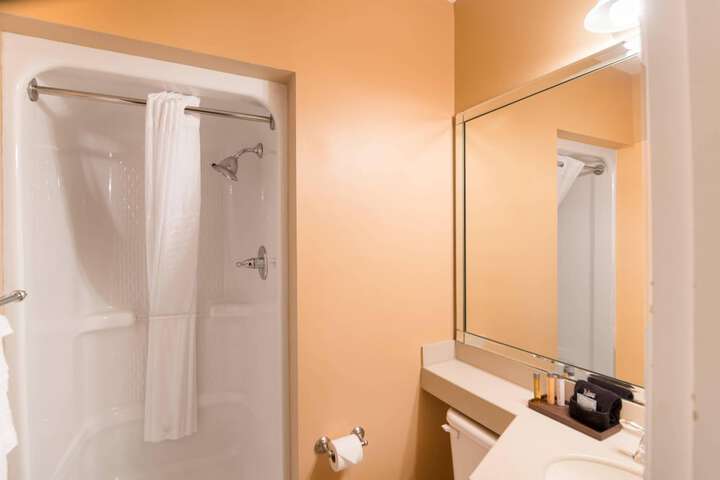 The Port Inn - Port St. Joe an Ascend Collection Hotel