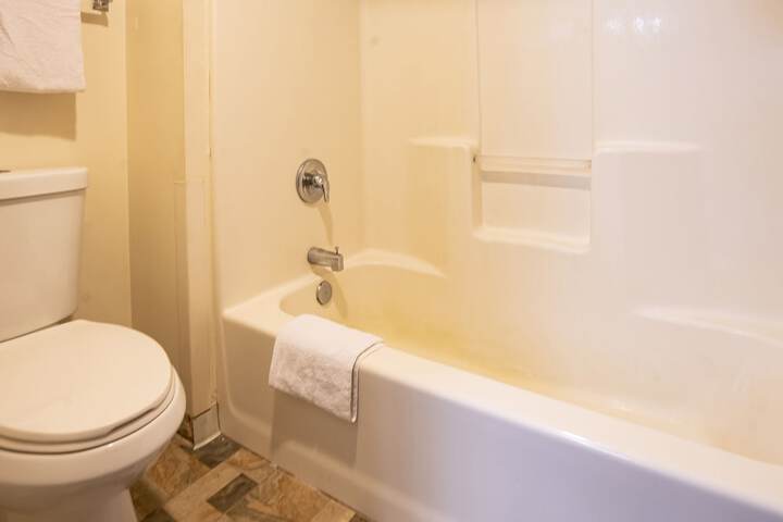 OYO Hotel Redwood Falls near Jackpot Casino
