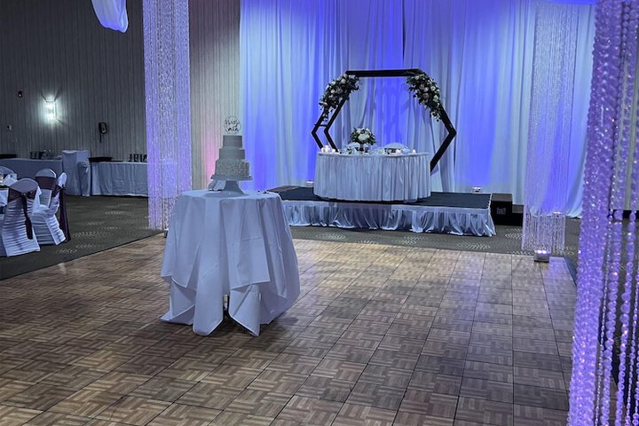 DoubleTree by Hilton Hotel Bloomington