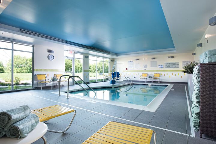 Fairfield Inn & Suites Rochester Mayo Clinic Area / St. Marys