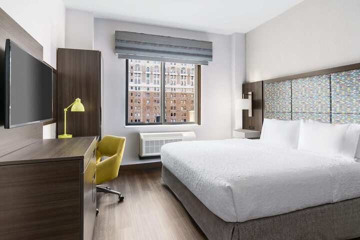 Room 4 of 21