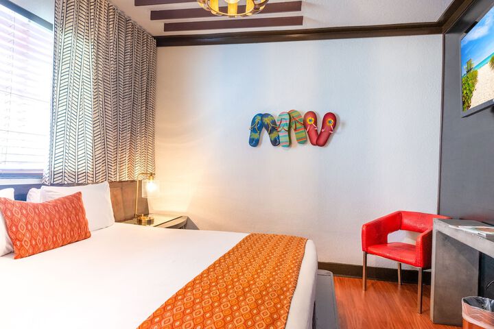 Room 20 of 43