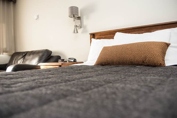 Room 34 of 49
