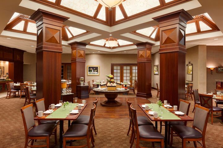 Dining 63 of 69