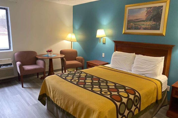 Americas Best Value Inn West Frankfort