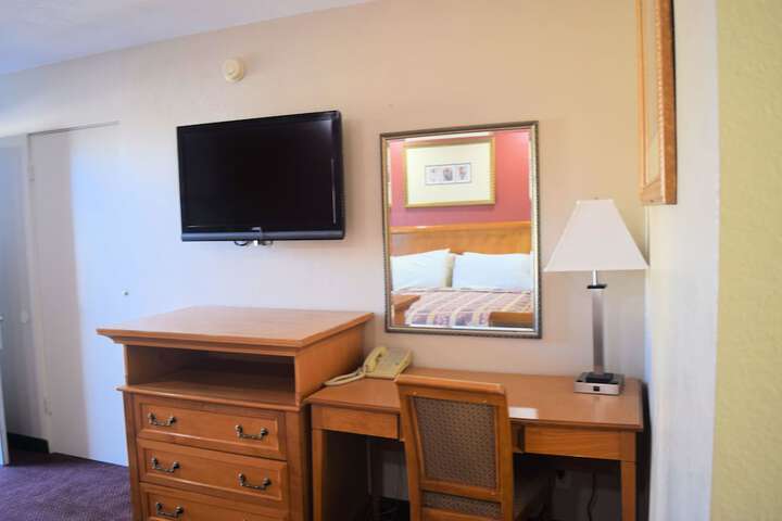 Room 25 of 36