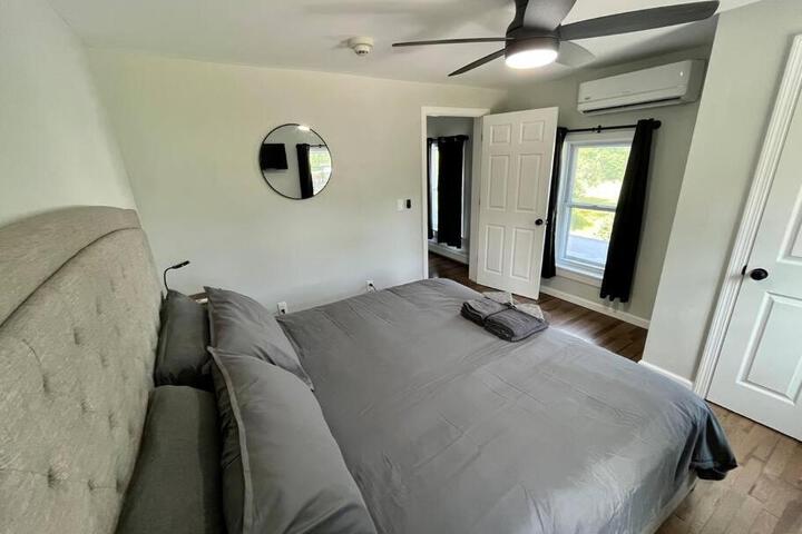 2 Bed Berkshire Getaway at Stephentown Hotel