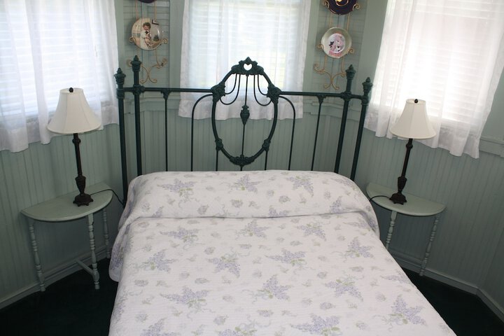 Room 42 of 52