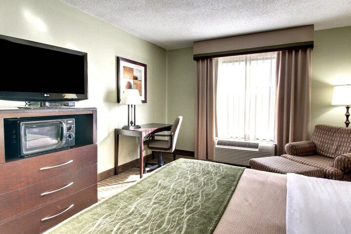 Room 46 of 64